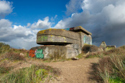 Grote bunker van Batterij Heerenduin en Olmen in de Kunstenaarsduintjes bij IJmuiden | © Ronald van Wijk Fotografie